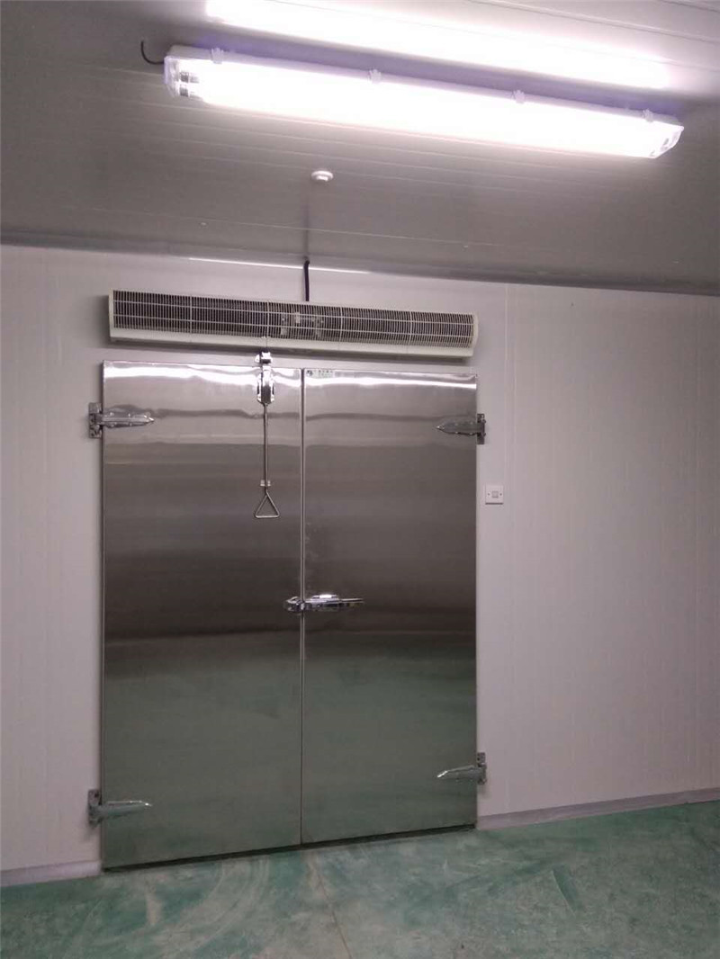 医药冷库建造时保温板的作用